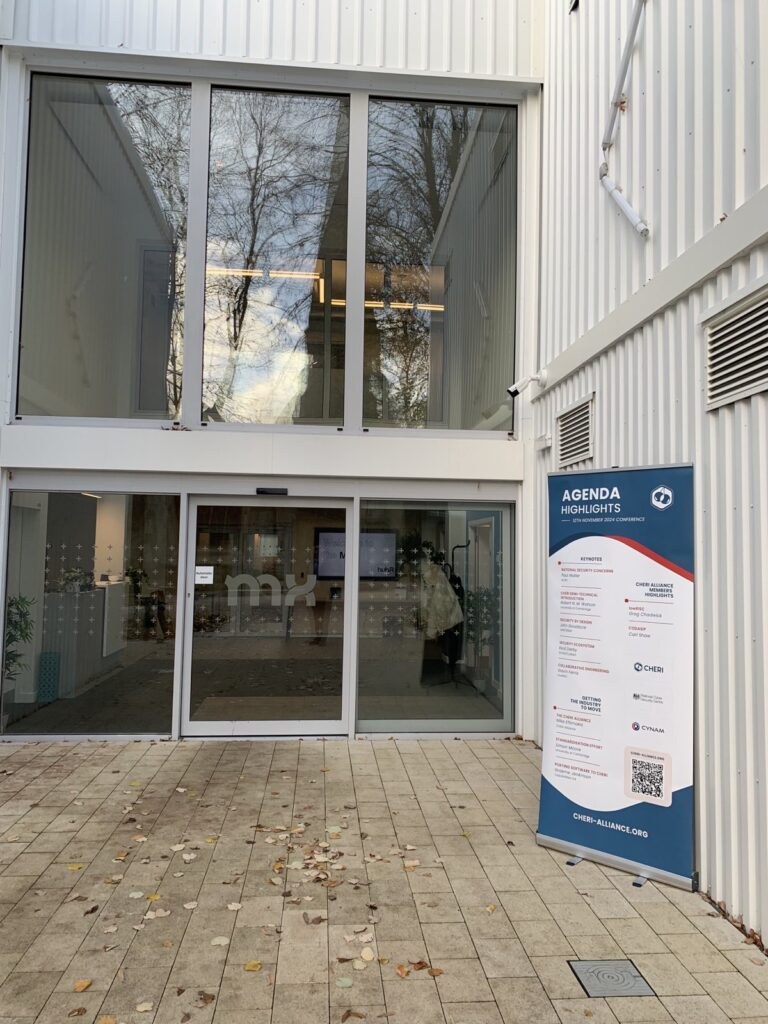 Hub8 MX building with the conference banner outside